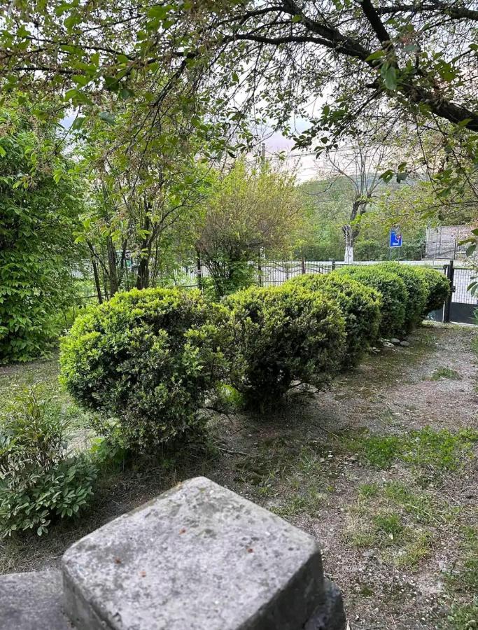 فيلا Casa Eroilor Curtea de Argeş المظهر الخارجي الصورة